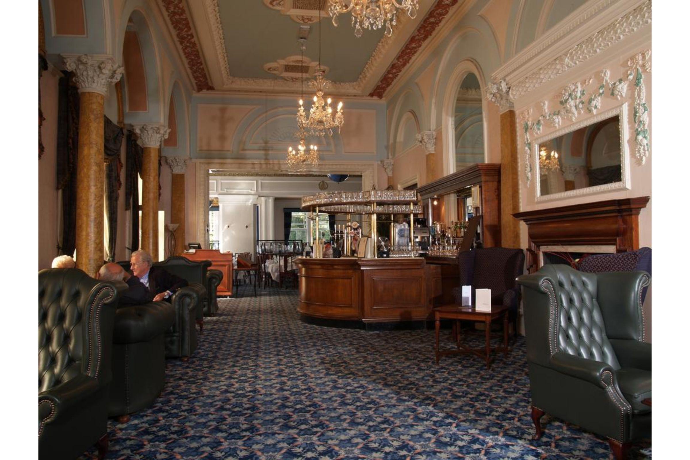 The Palace Buxton & 4* Buxton (Derbyshire)
