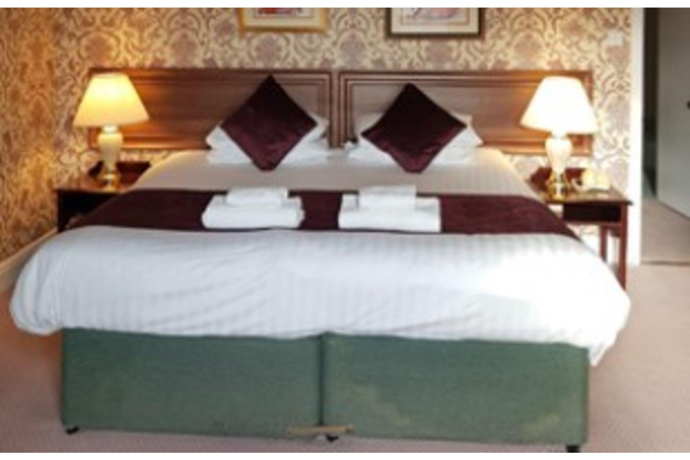 The Palace & Hotel
