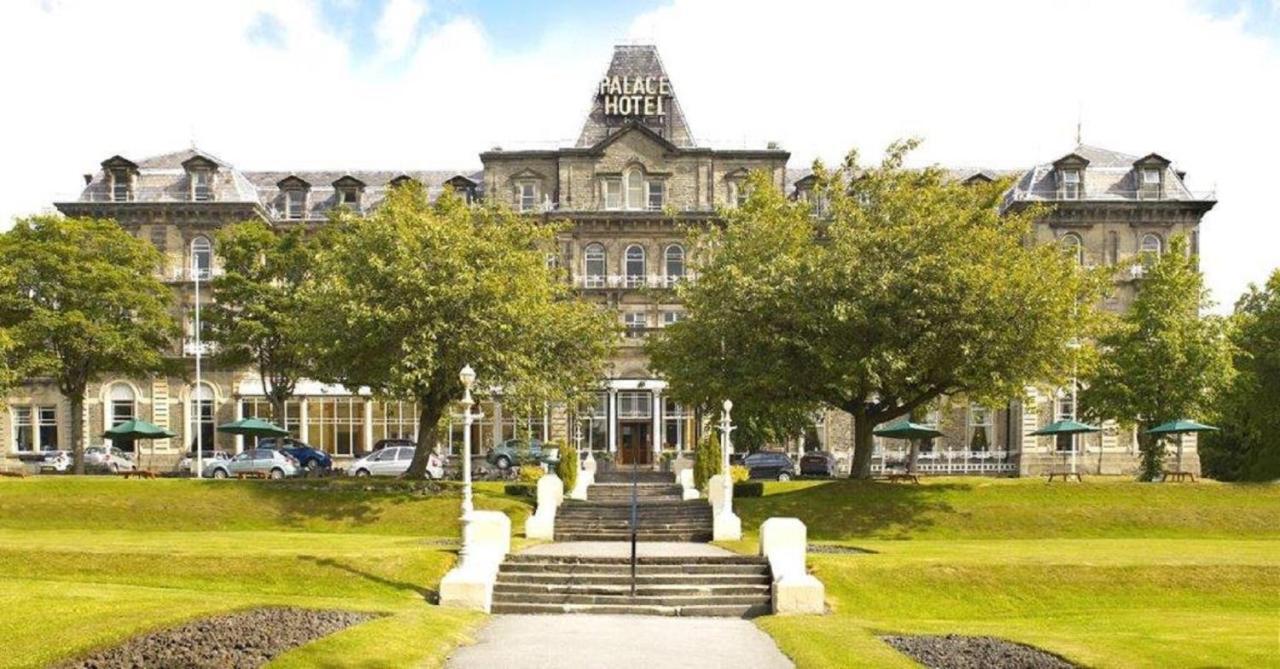 The Palace Buxton & 4*